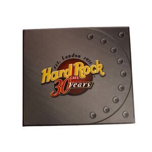 New Hard Rock Cafe 30 Years Atlanta 1971-2001 Pin Back Set